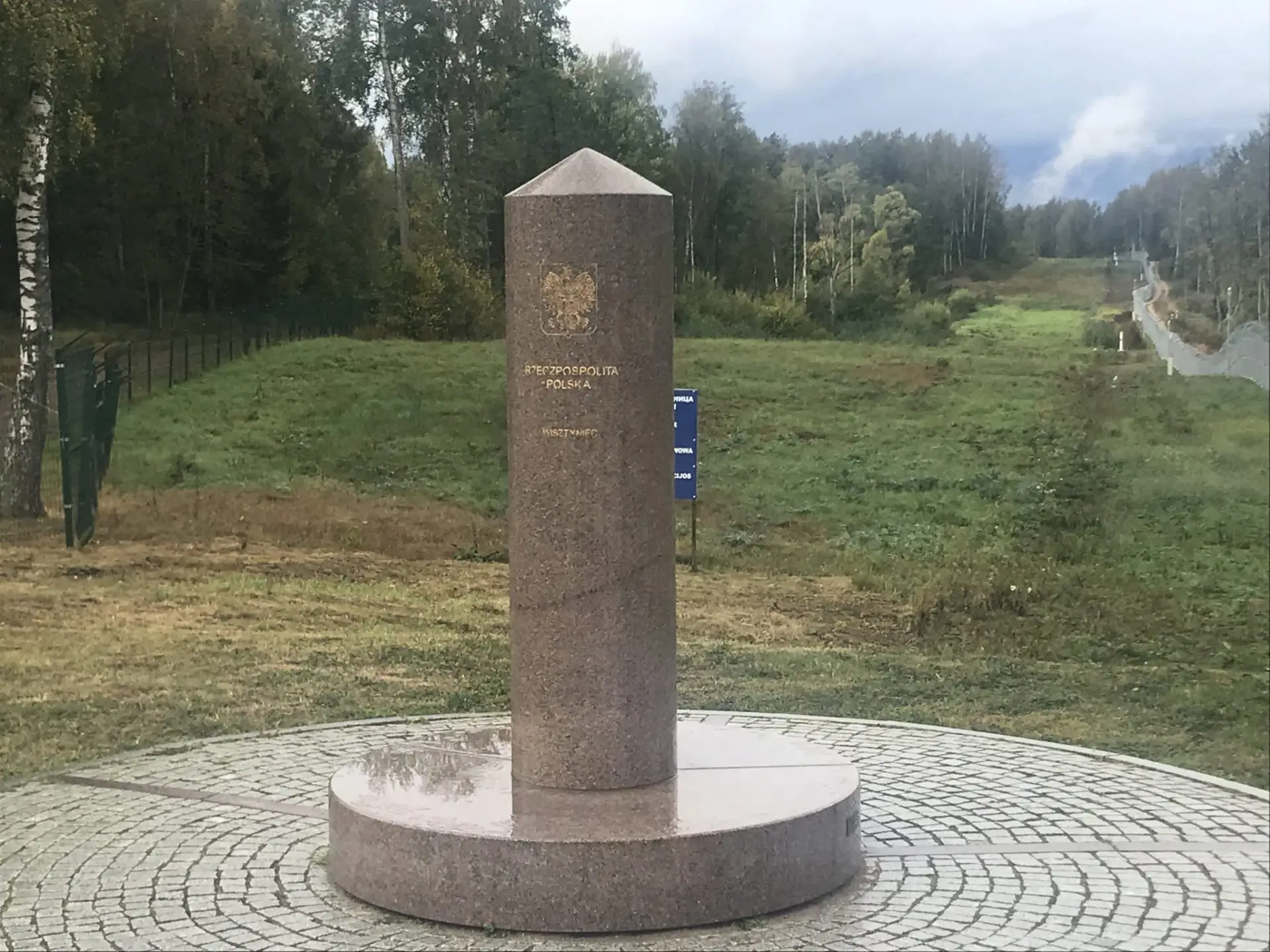Kliknij Aby Zobaczyć Atrakcje